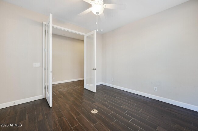 Building Photo - 32156 N 132nd Dr