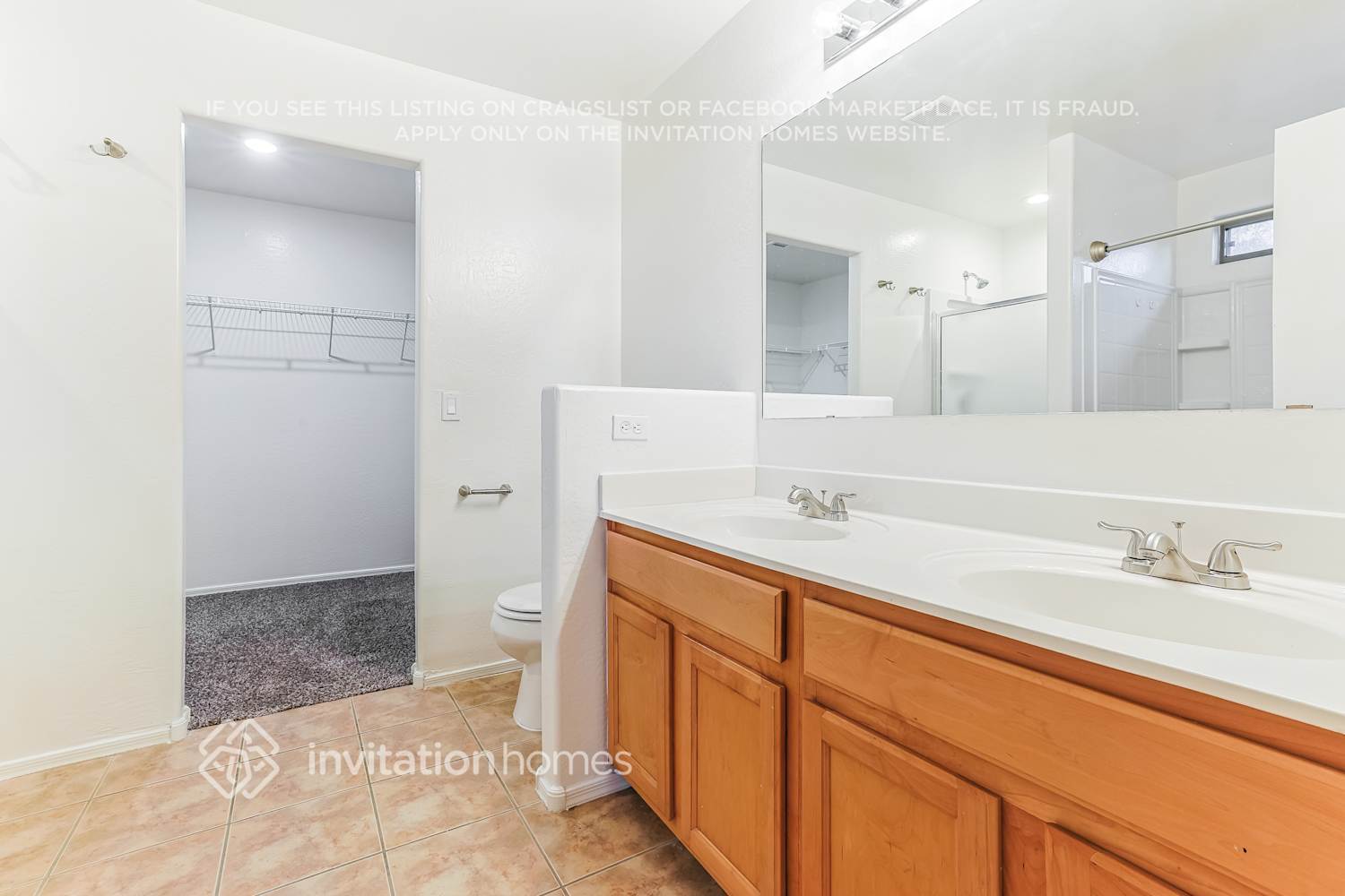 Building Photo - 2487 E Meadow Chase Dr