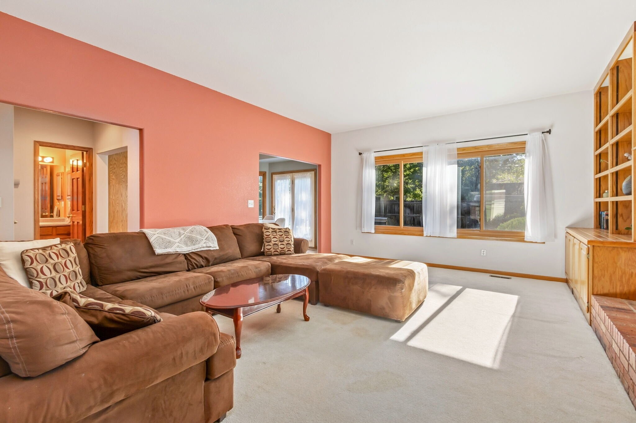 Building Photo - 3761 Bromley Dr