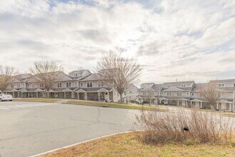 Building Photo - 330 Crystal Ave