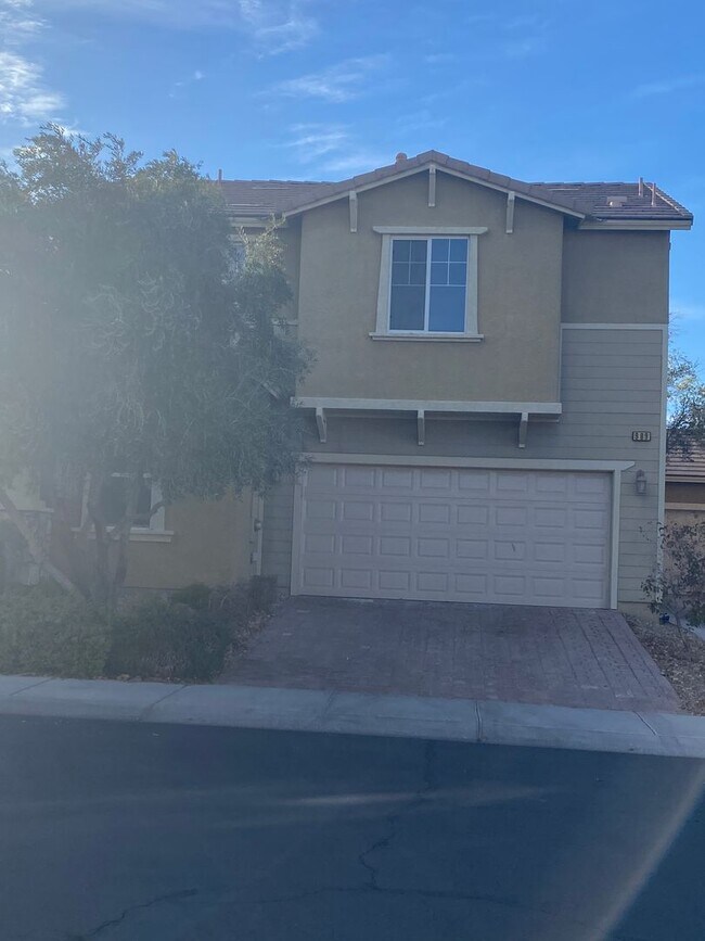 Primary Photo - Fabulous Former Model Home!