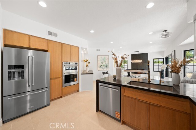 Building Photo - 22011 La Puente Rd