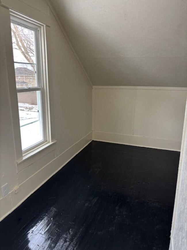 Building Photo - 1468 Hoyt St