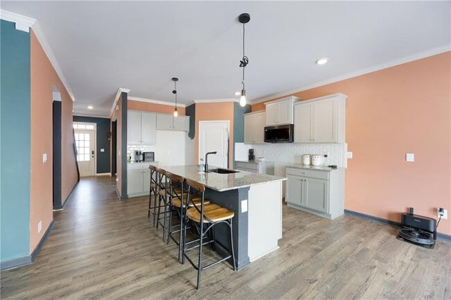 Building Photo - 7571 Deerridge Wy