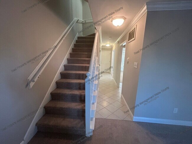 Building Photo - 5612 Hamstead Crossing
