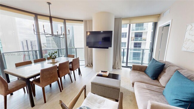 Building Photo - 55 SW 9th St