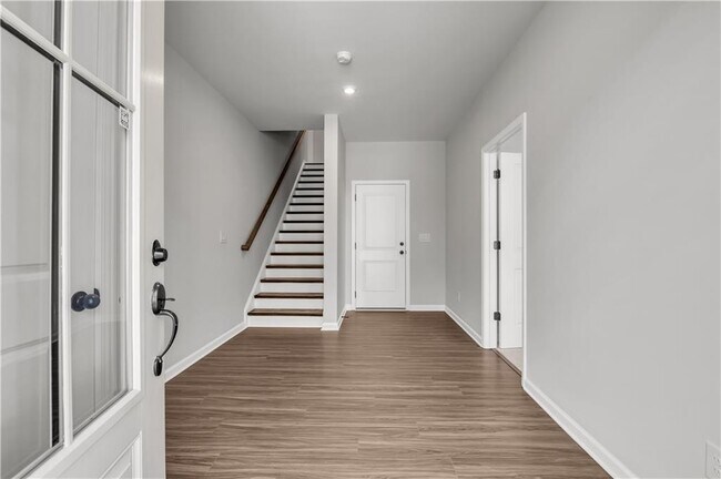 Building Photo - 2440 Whistler Wy