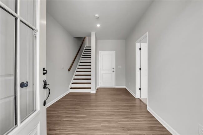 Building Photo - 644 Devon Aly