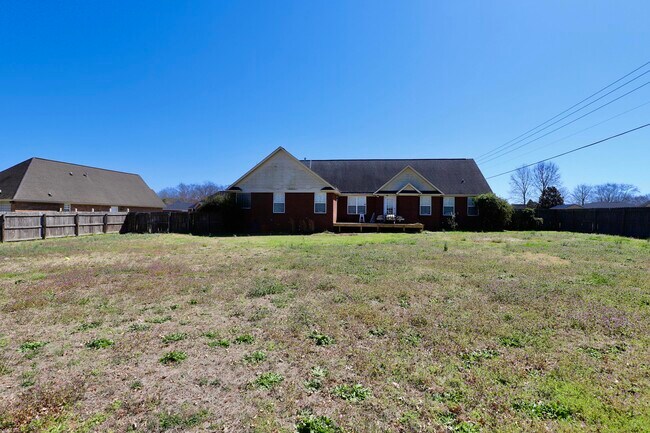 Building Photo - 3245 Arborwood Dr