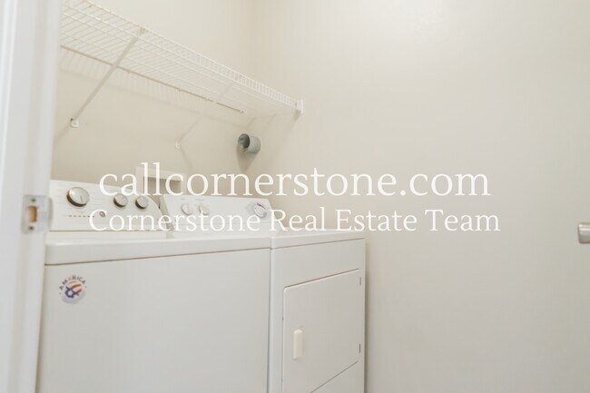 Building Photo - 6506 Summer Grace St