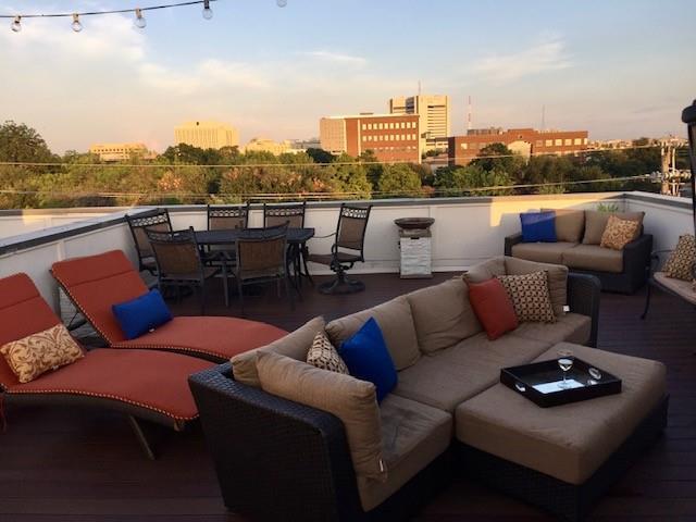 Building Photo - 3409 Bryan St