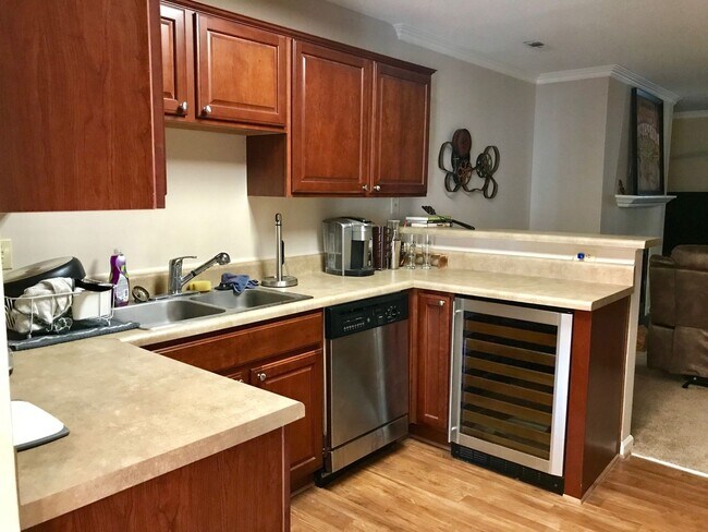 Building Photo - Ghent