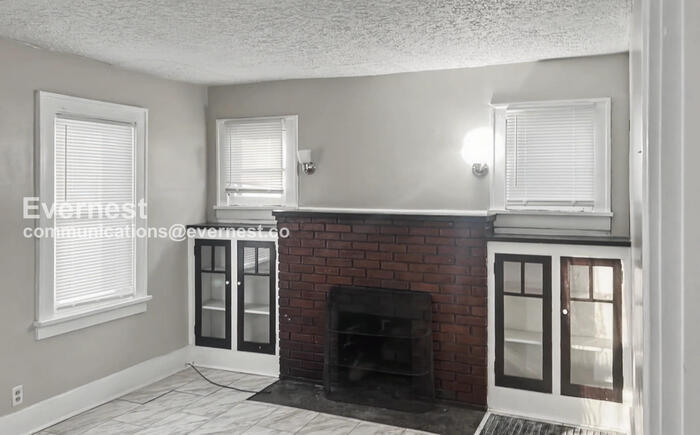 Building Photo - 1093 Georgia Ave