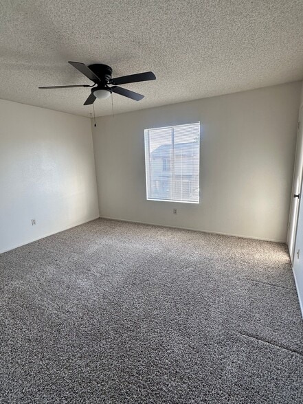 Building Photo - 1431 Cimarron Ct