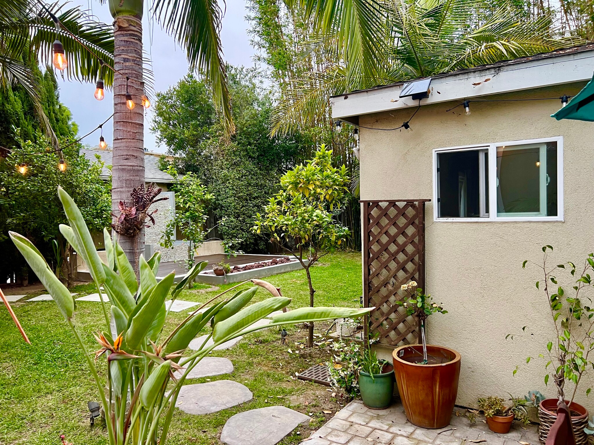 Building Photo - 10748 Charnock Rd