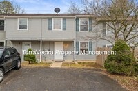 Building Photo - Remodeled 3 bed in Sicklerville! Eligible ...