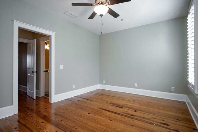 Building Photo - 83 Charter Oak Dr