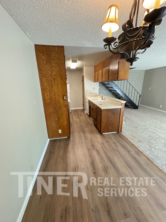 Building Photo - 5159 Connecticut Dr