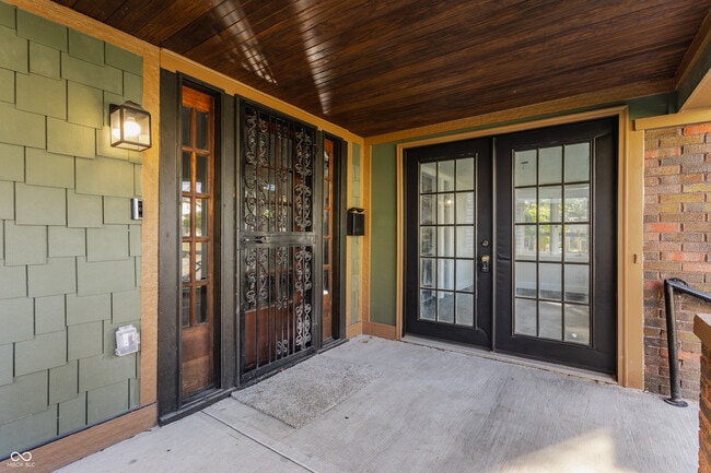 Building Photo - 1235 Tecumseh St