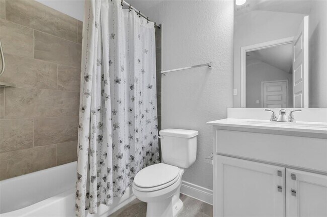 Building Photo - 126 Capriccio Ln