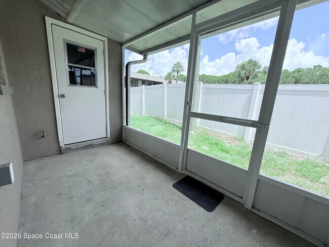 Building Photo - 3225 Murrell Rd
