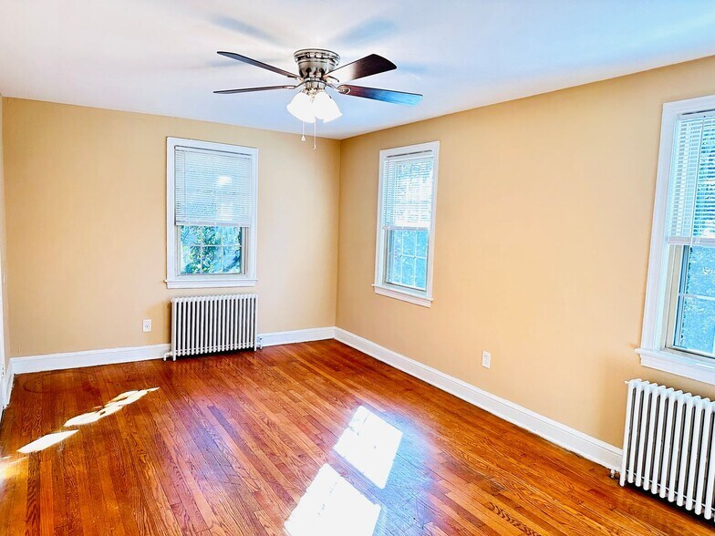Primary Photo - 310 Domer Ave