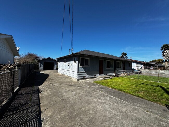 Building Photo - (1X) 3480-3482 D Street [PRM: Renee]