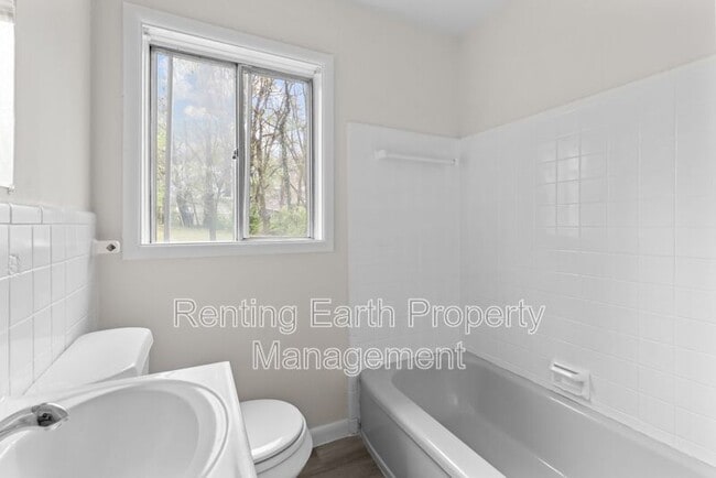 Building Photo - 6715 Court N