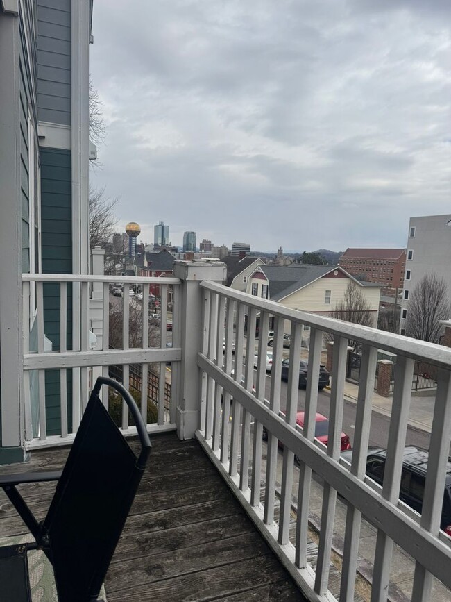 Building Photo - Laurel Station - 3BR/2BA Condo in Fort San...
