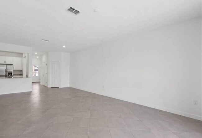 Building Photo - 15040 Lyla Ter