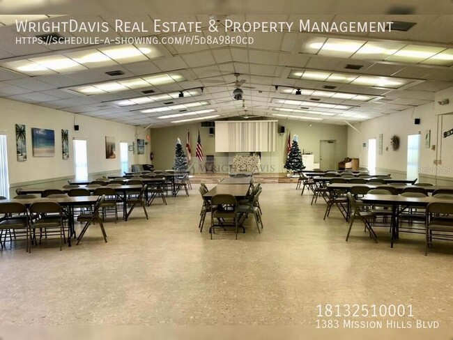 Building Photo - 1383 Mission Hills Blvd