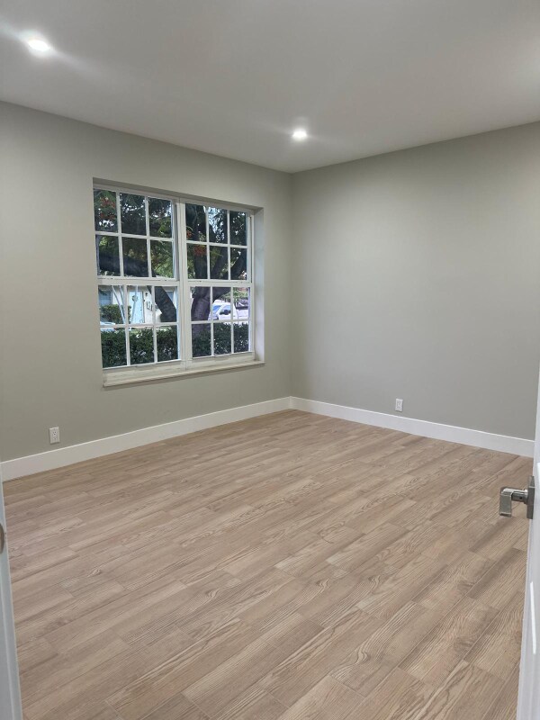 Building Photo - 3095 W Flagler St