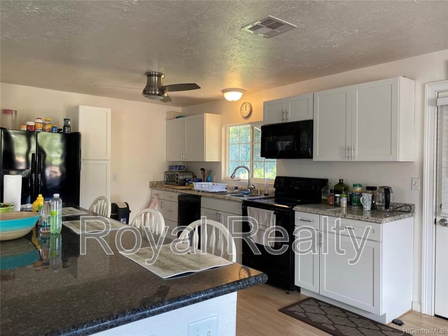 Building Photo - 85-059 Waianae Valley Rd