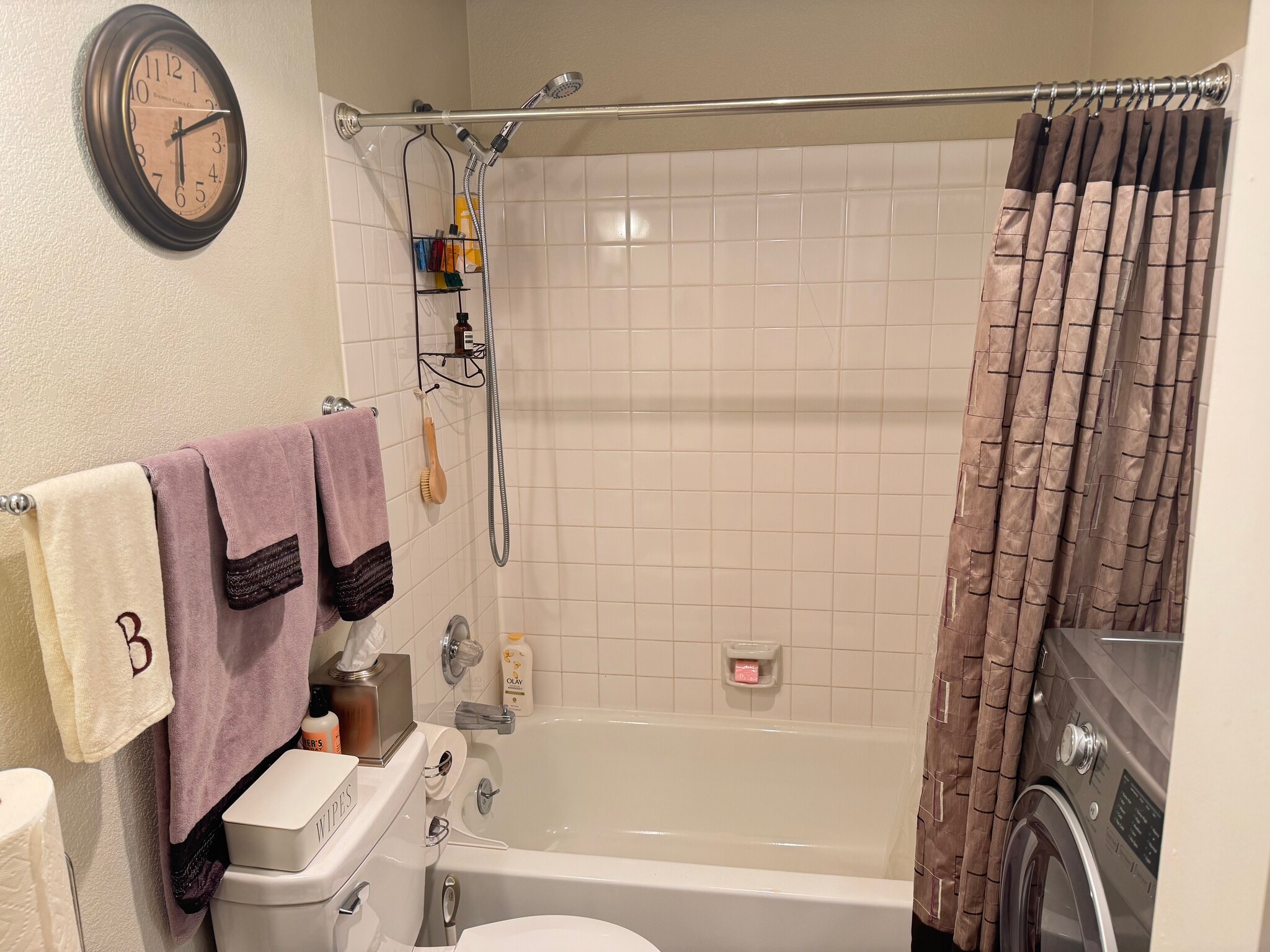 Bathroom %2 - 932 22nd Ave S