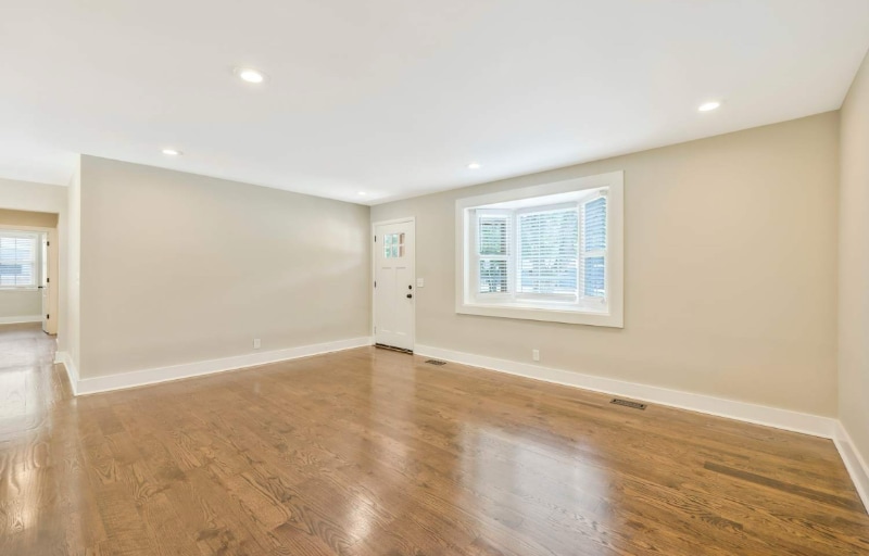 Building Photo - 5009 Suter Dr