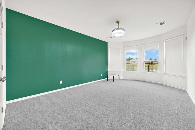 Building Photo - 17802 Pepper Root Dr