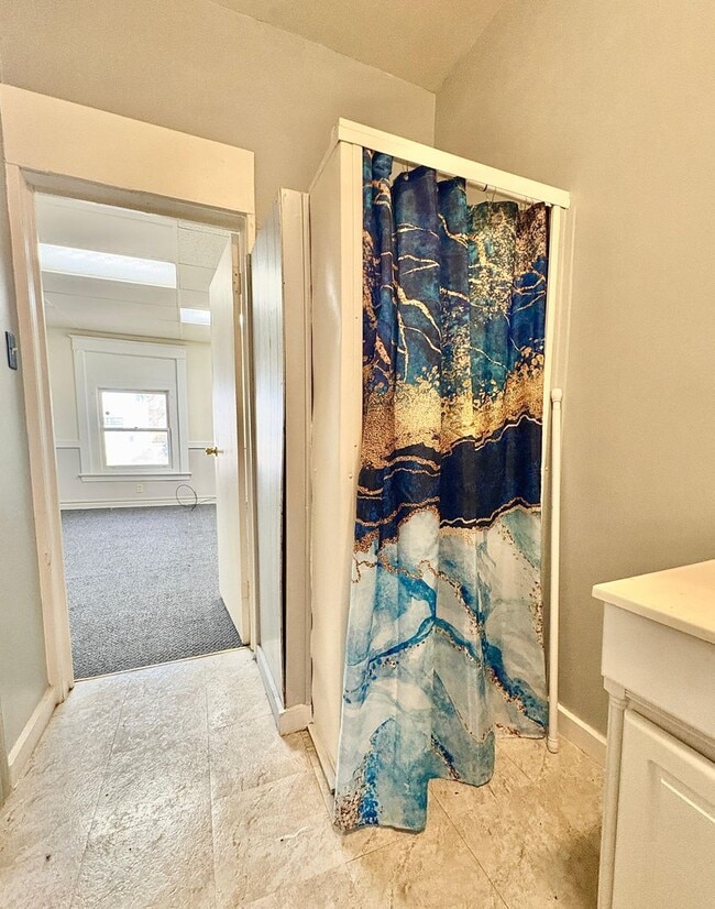 Building Photo - 1511 Miami St