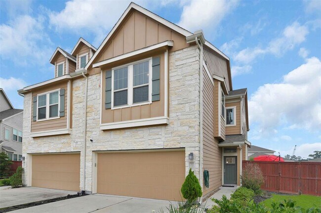 Building Photo - 25326 Fallen Acorn Ct