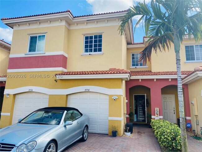Building Photo - 3556 NW 29th Ct
