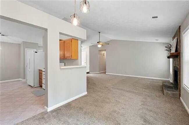 Building Photo - Charming 3BR House in Woodstock
