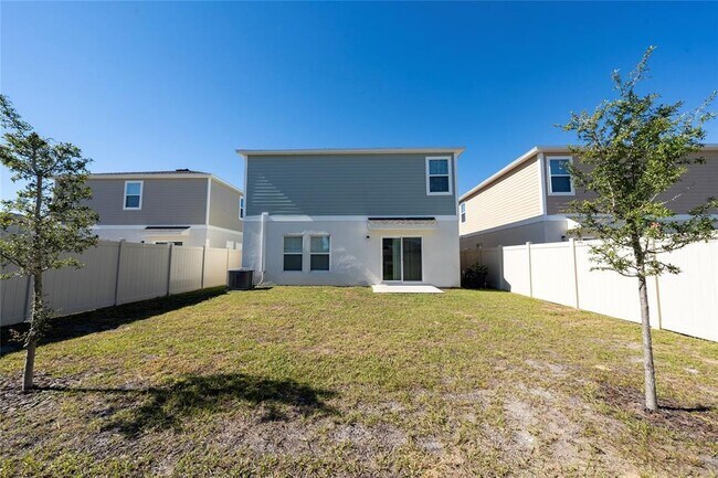 Building Photo - 5008 Starboard St