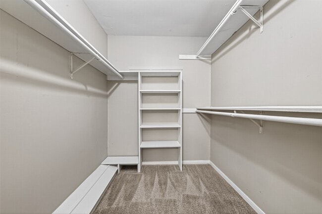 Building Photo - 519 Asheboro Dr