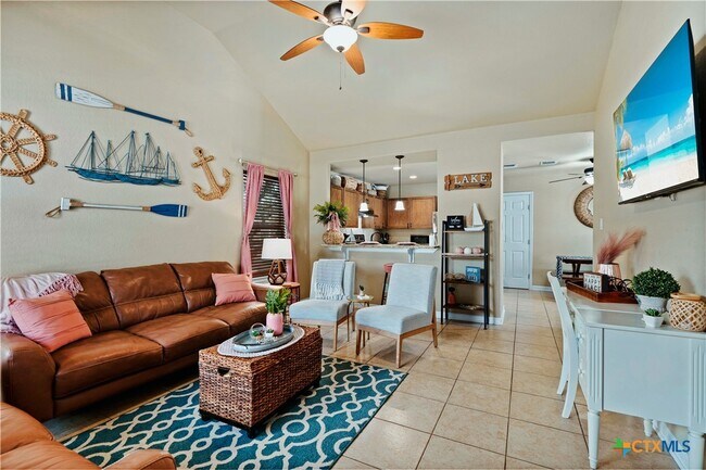 Building Photo - 1110 Diamondhead Dr