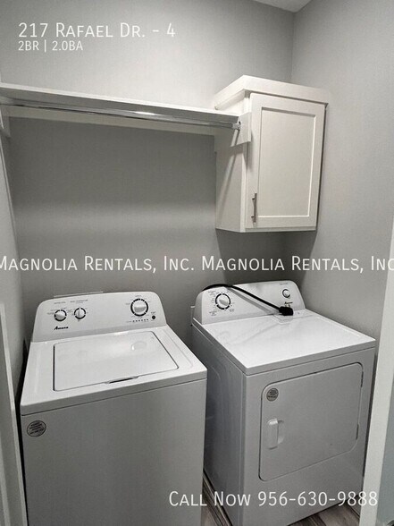 Building Photo - 217 Rafael Dr