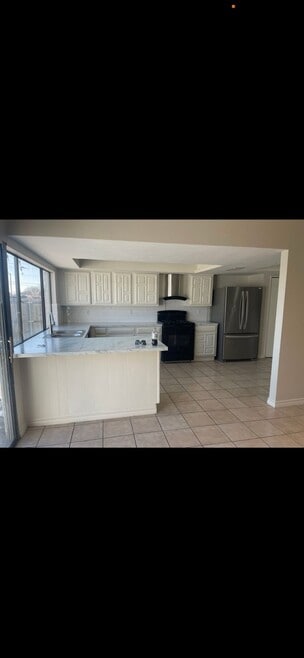 Building Photo - 6500 Chinaberry Trail
