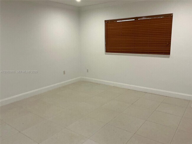 Building Photo - 8559 SW 115th Pl