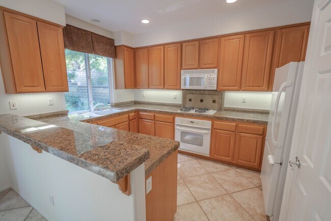 Building Photo - 27552 N Weeping Willow Dr