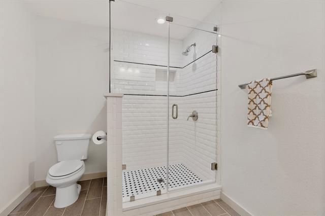 Building Photo - 10314 Baronne Cir