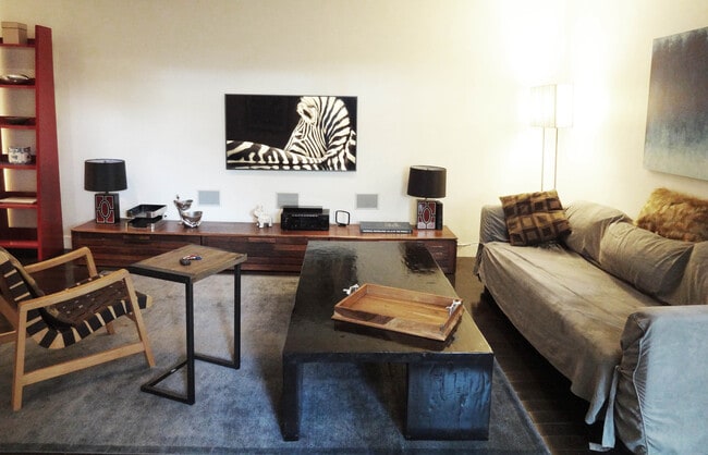 Living room - 1010 Palm Ave