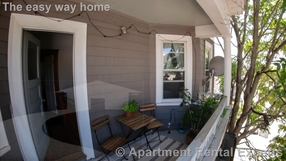 Building Photo - 6 Hinckley St